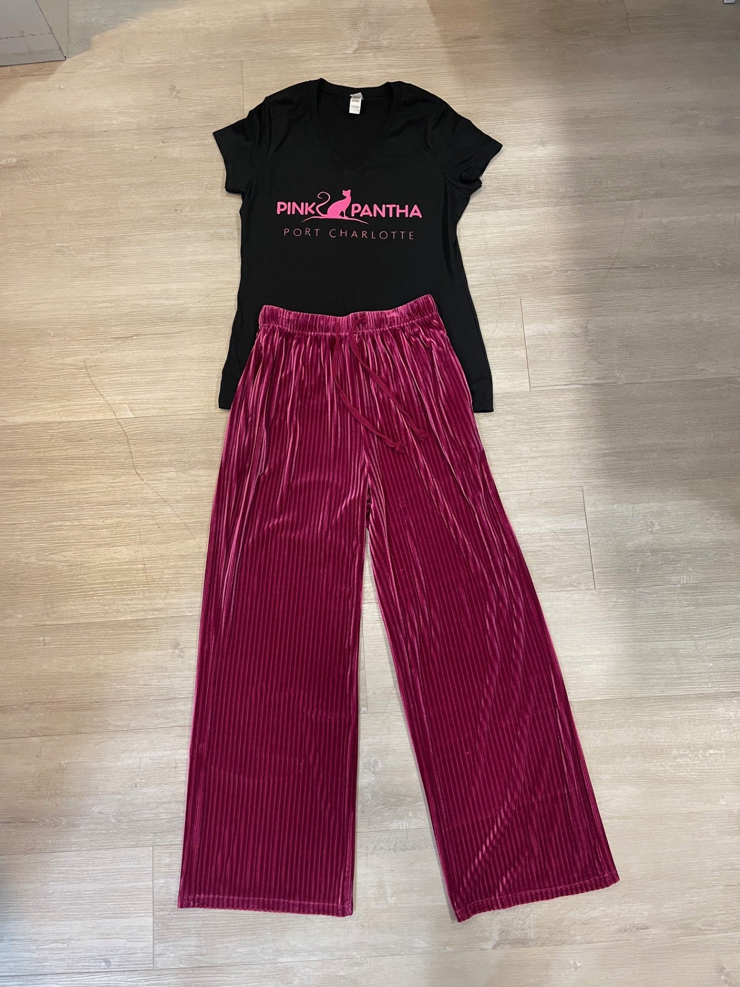 Pink Pantha V-Neck Women's Tee Shirts