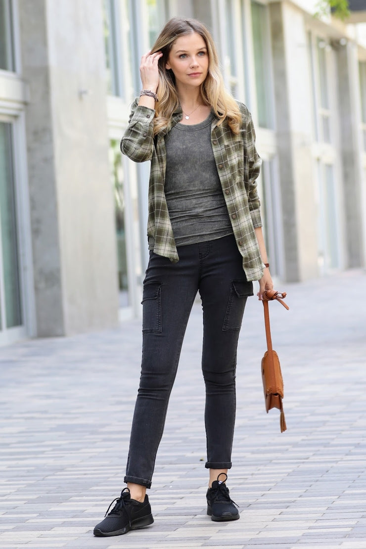 Fitted Long Sleeve Plaid Shirt