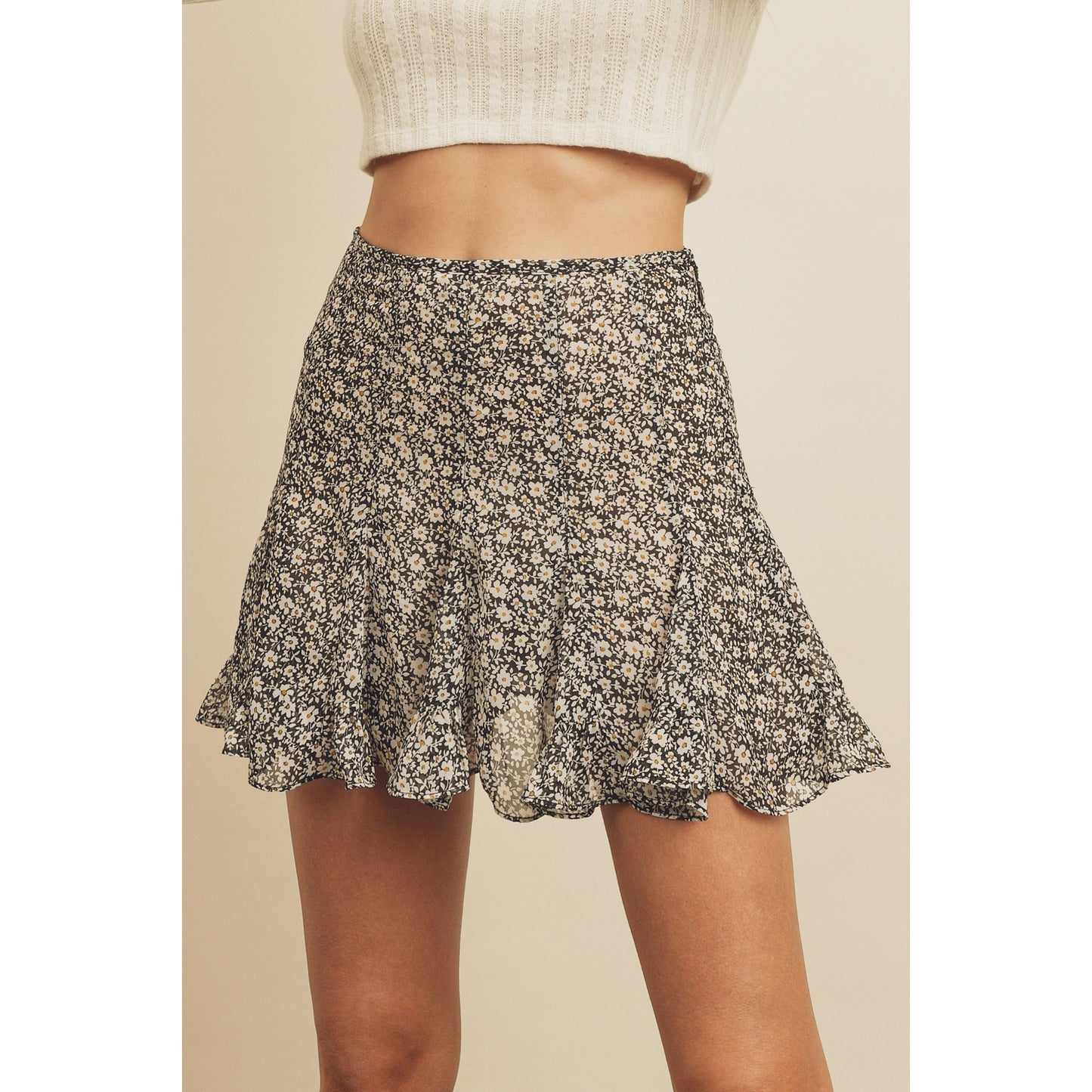 Dainty Daisy Flared Mini Skirt