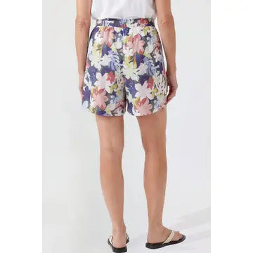 Pull-On Shorts with Pockets