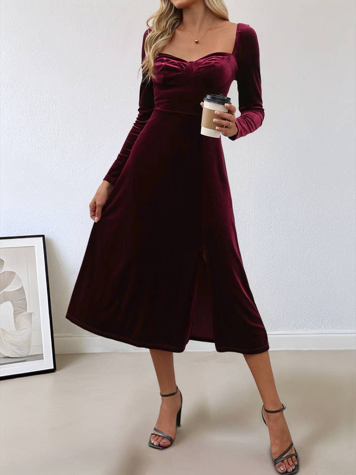 Velvet Sweetheart Long Sleeve Dress