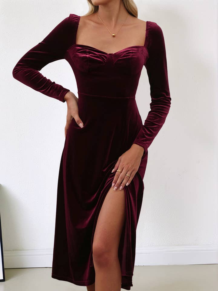Velvet Sweetheart Long Sleeve Dress